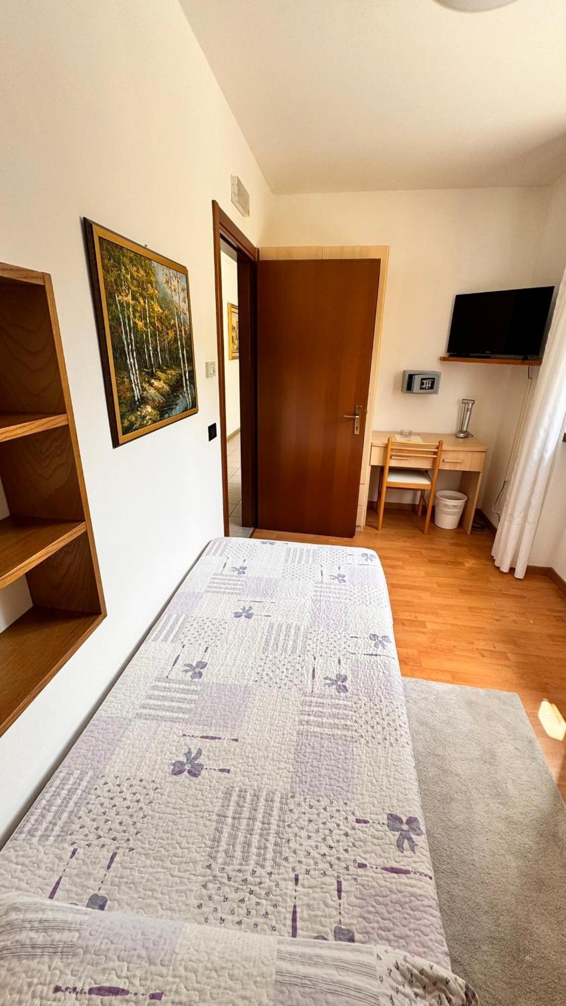 Albergo Stella Alpina Tenno Exteriör bild