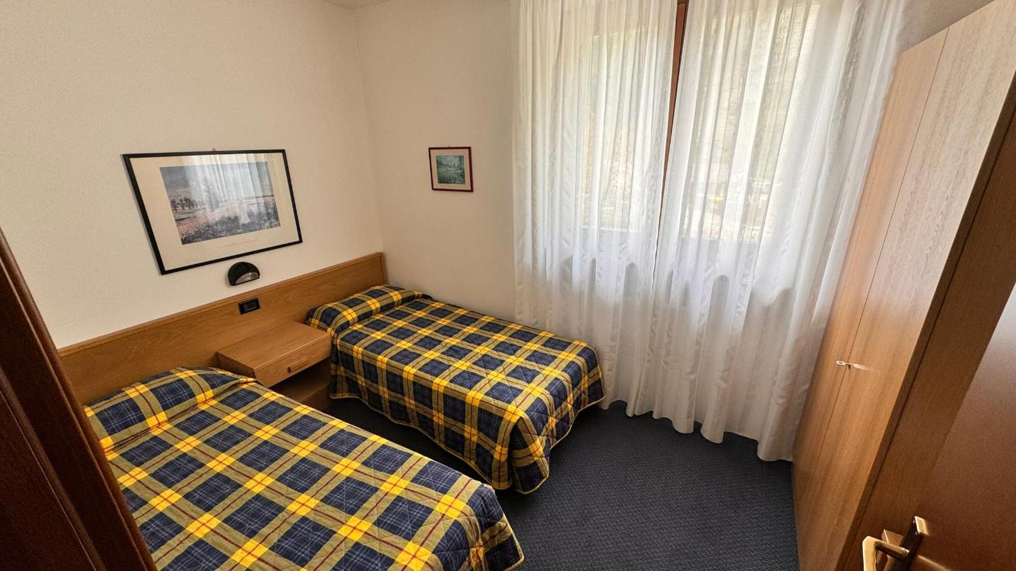 Albergo Stella Alpina Tenno Exteriör bild