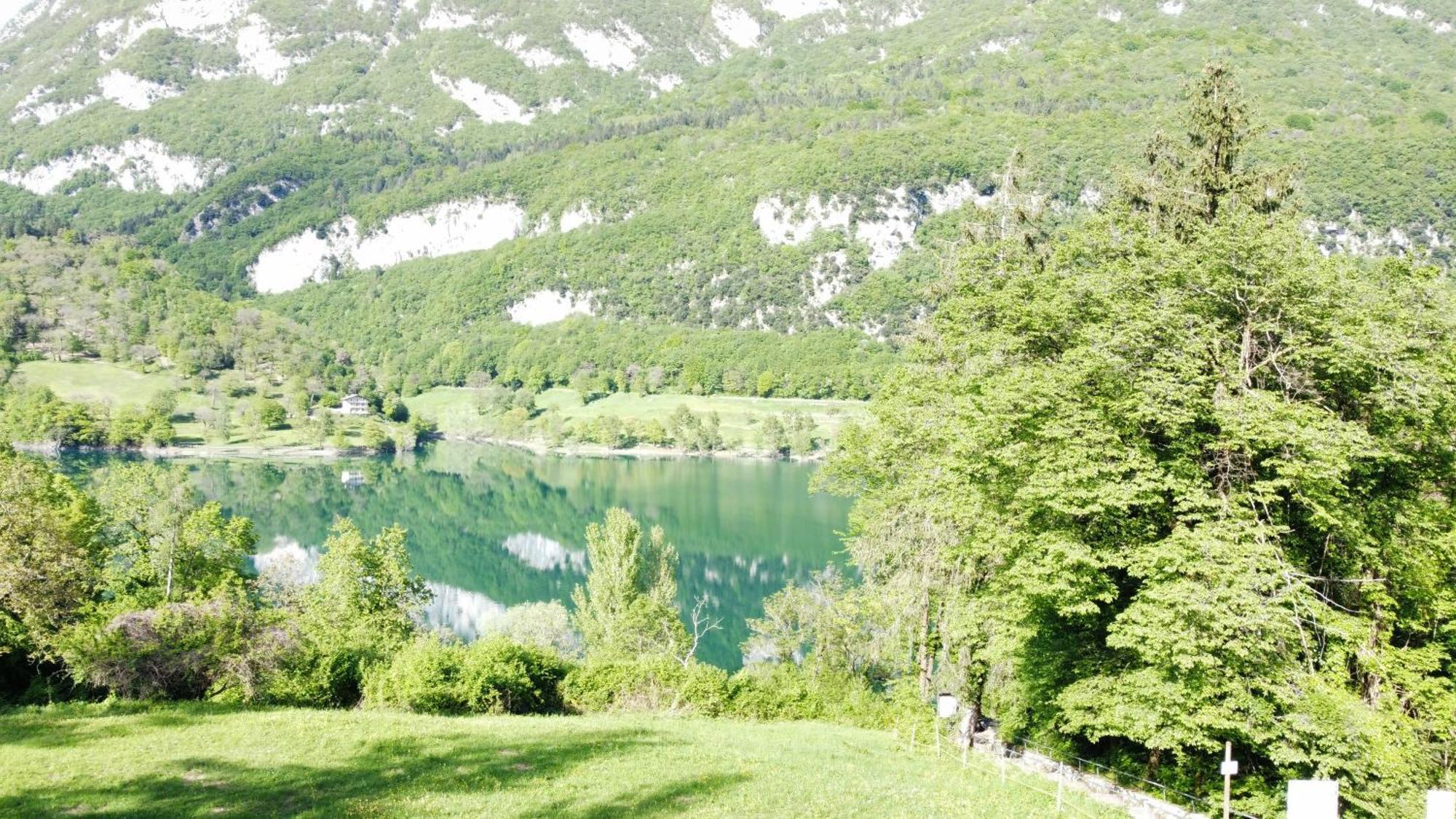 Albergo Stella Alpina Tenno Exteriör bild